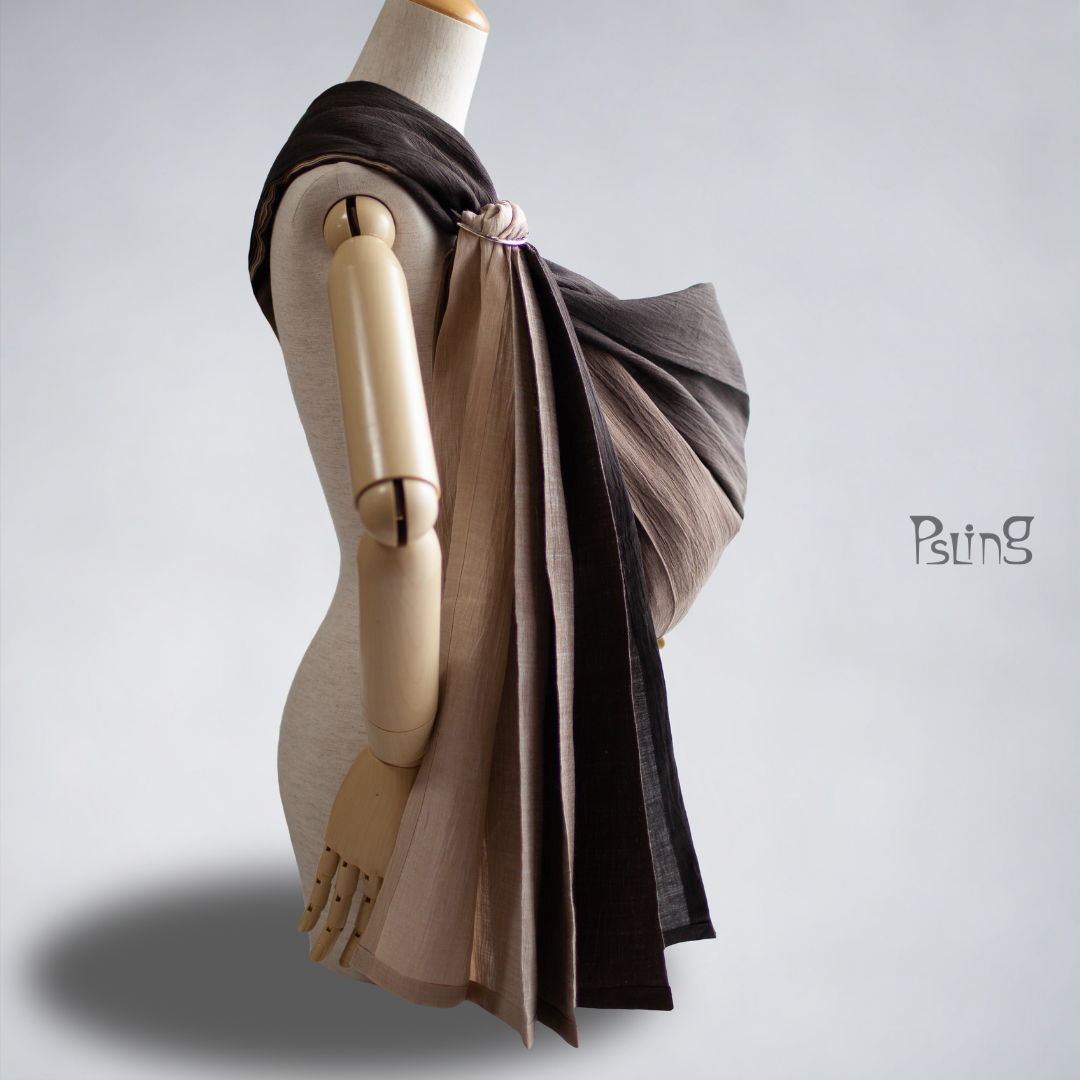 ルノワールカラーのスリングを正面から着用したマネキンの写真