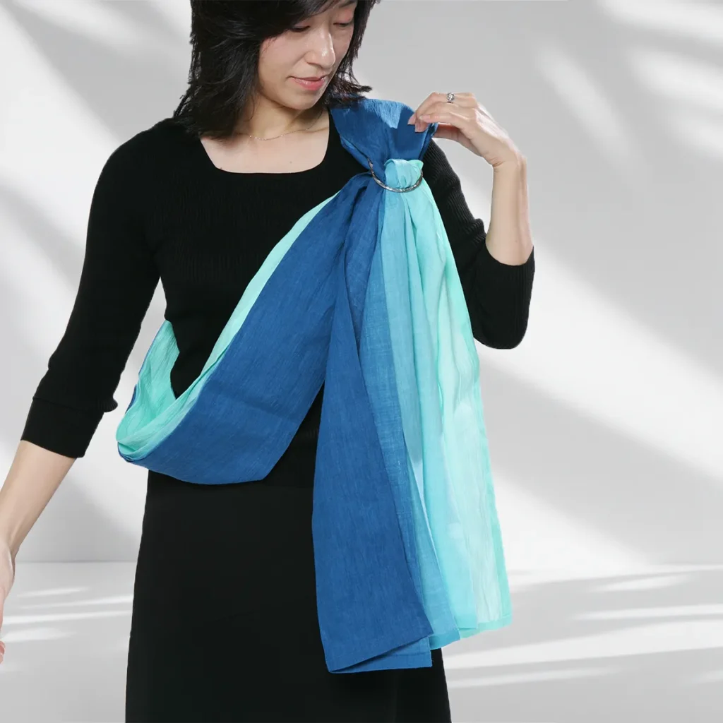 Position the rings slightly high, immediately below the collarbone
