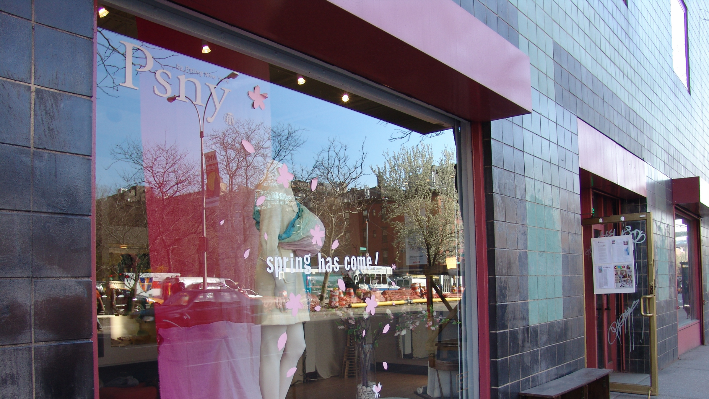 ニューヨーク・SoHoのPSLING NEW YORK直営店